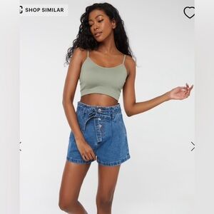 Abercrombie & Fitch Natural Rise Short Button Front Paper Bag Shorts size 26/2